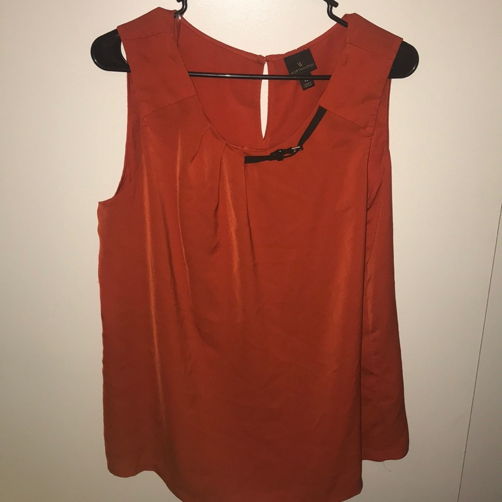 Former top with rousing at top